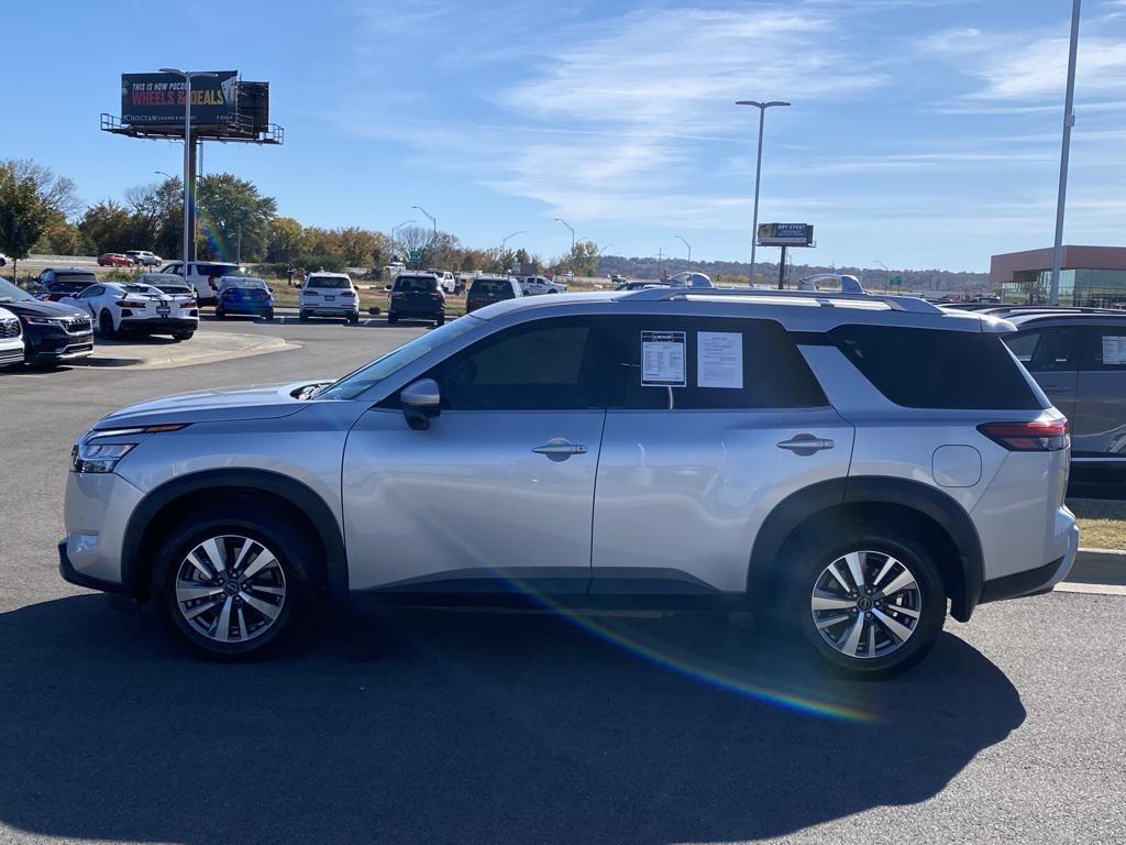 used 2022 Nissan Pathfinder car, priced at $27,879