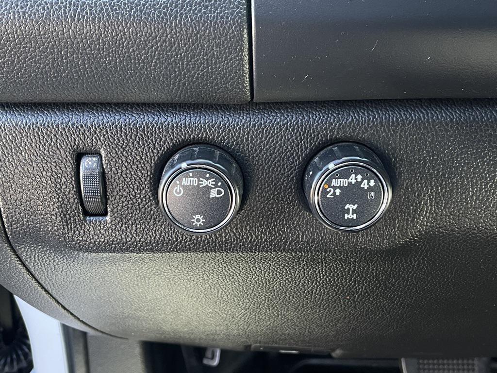 used 2022 Chevrolet Colorado car, priced at $21,635