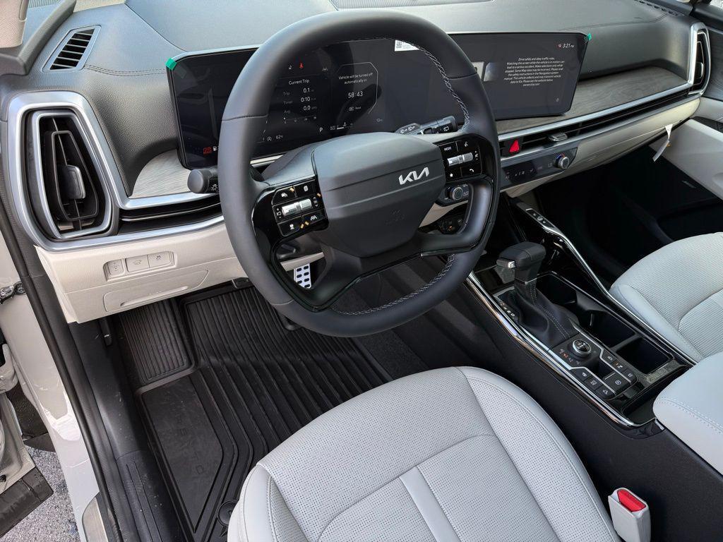 new 2026 Kia Sorento car, priced at $43,613