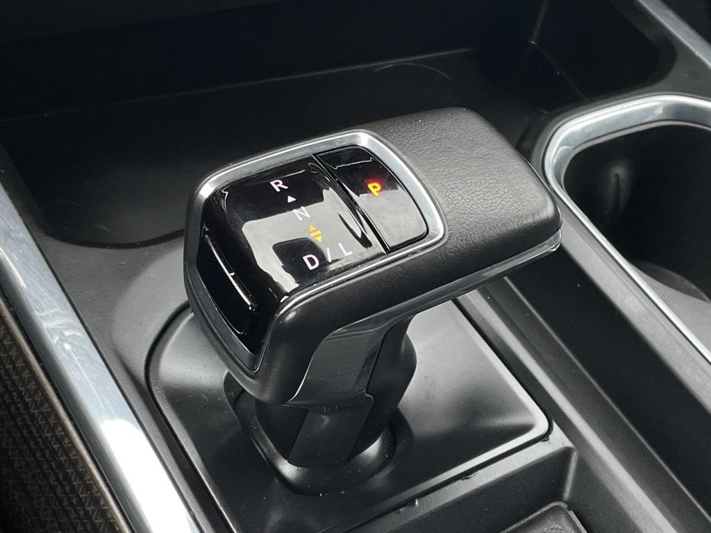 used 2022 Chevrolet Silverado 1500 car, priced at $31,000