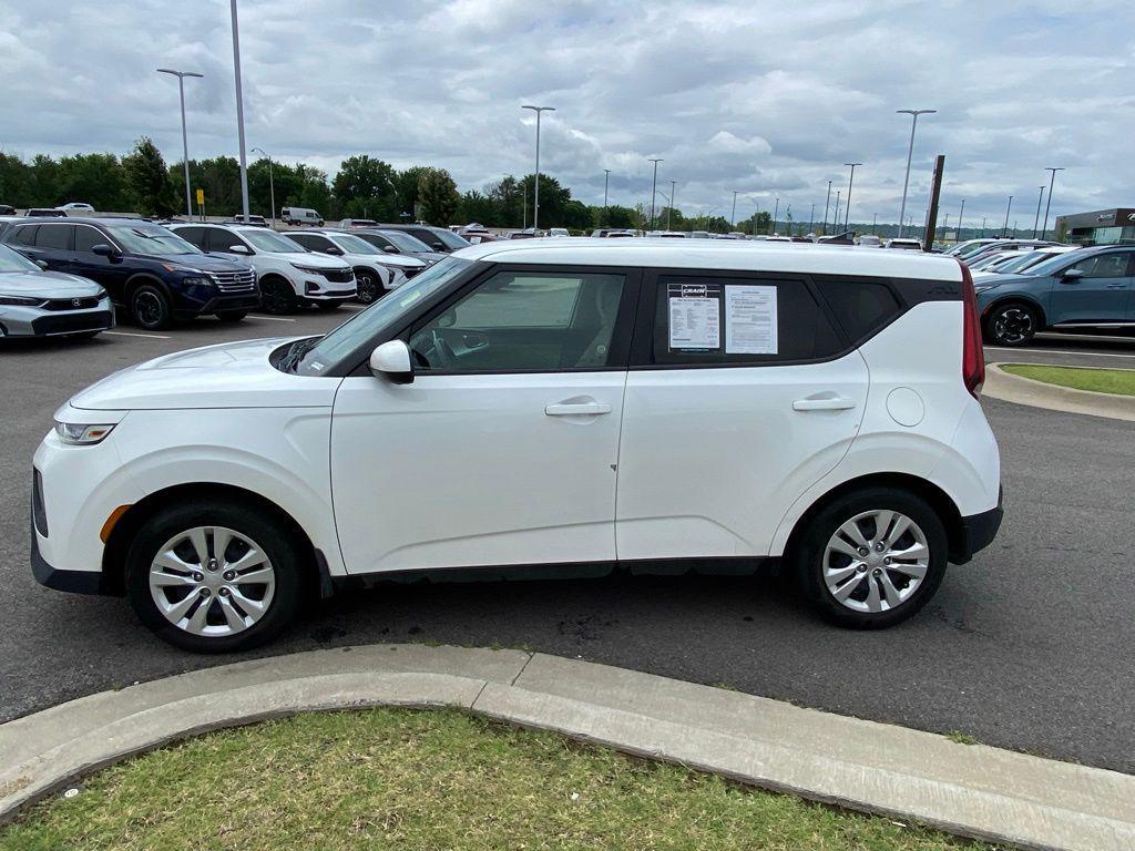 used 2021 Kia Soul car, priced at $13,394
