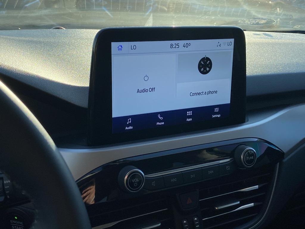 used 2022 Ford Escape car, priced at $20,038