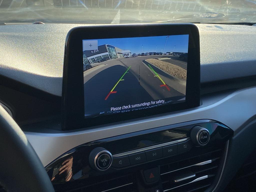 used 2022 Ford Escape car, priced at $20,038