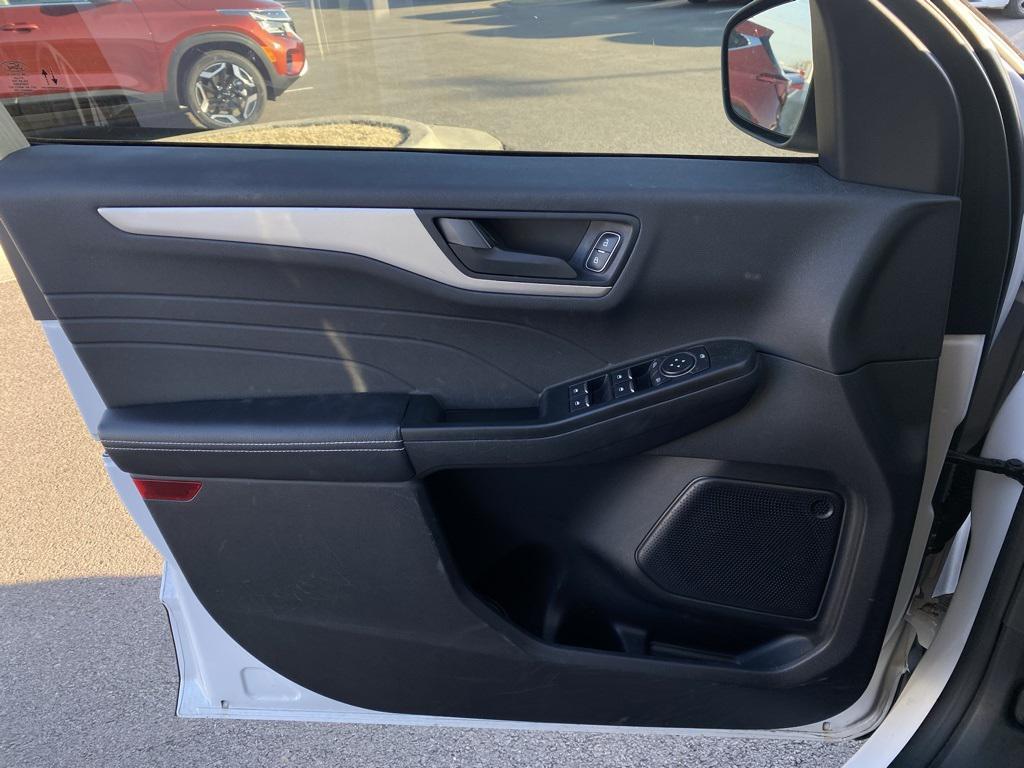 used 2022 Ford Escape car, priced at $20,038