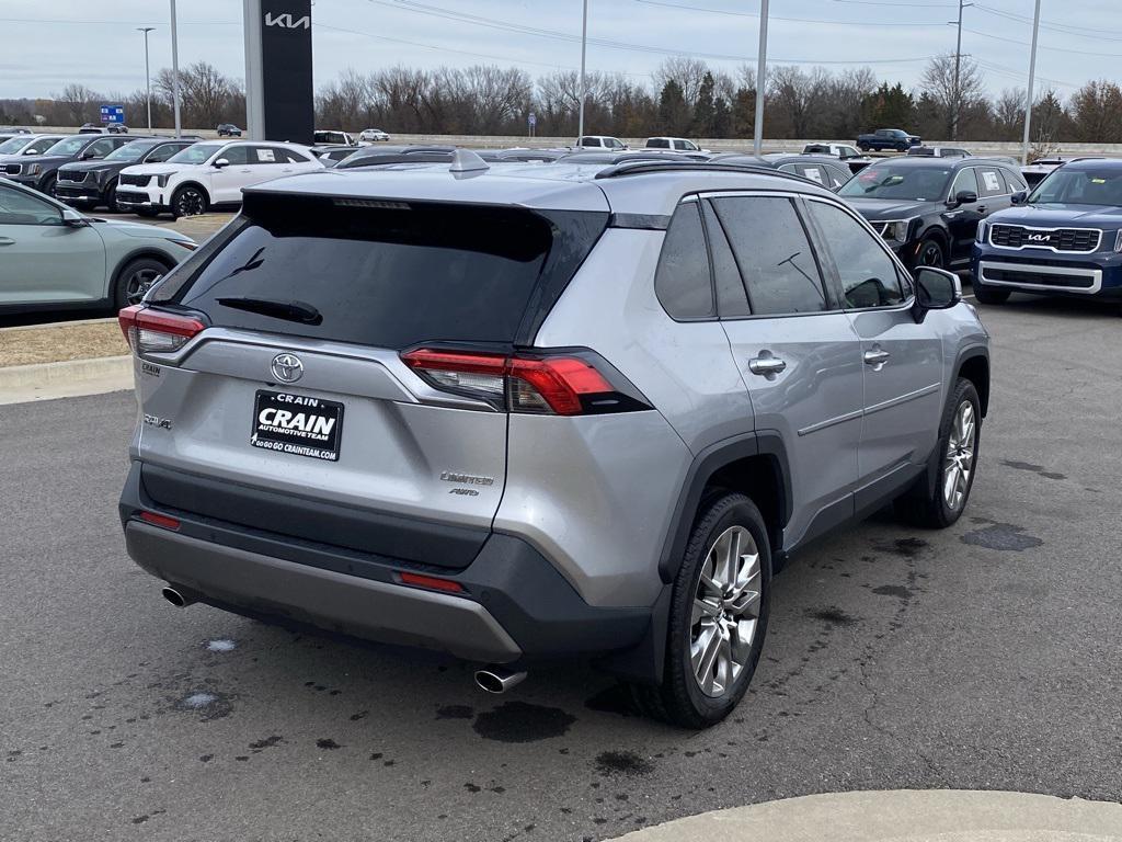used 2019 Toyota RAV4 car, priced at $27,809