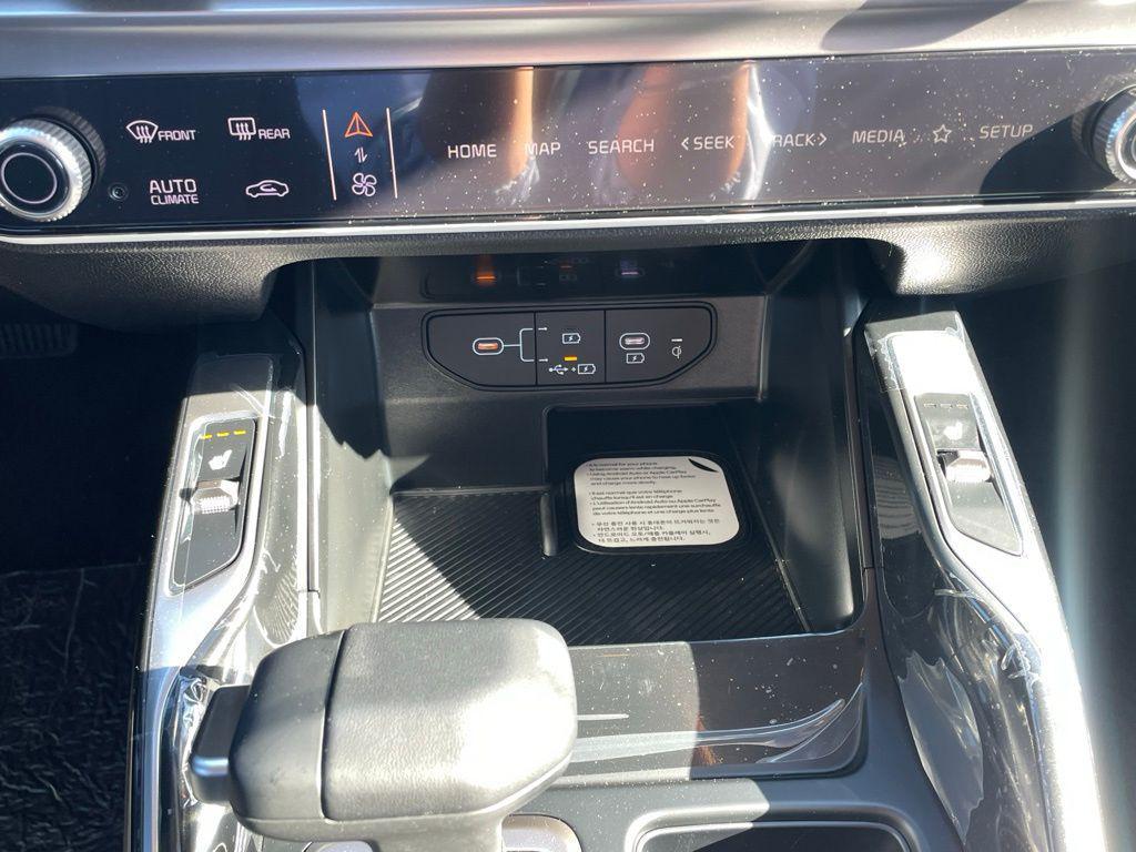 new 2026 Kia Sorento car, priced at $36,388
