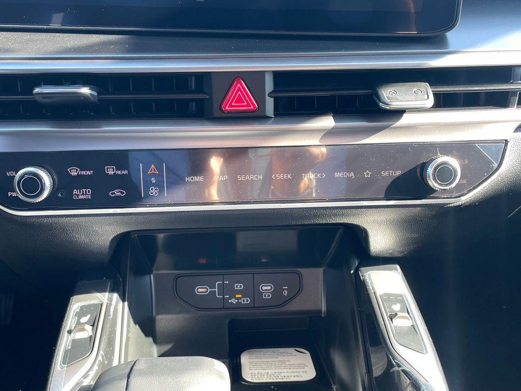 new 2026 Kia Sorento car, priced at $36,388