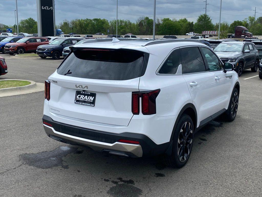new 2026 Kia Sorento car, priced at $38,698