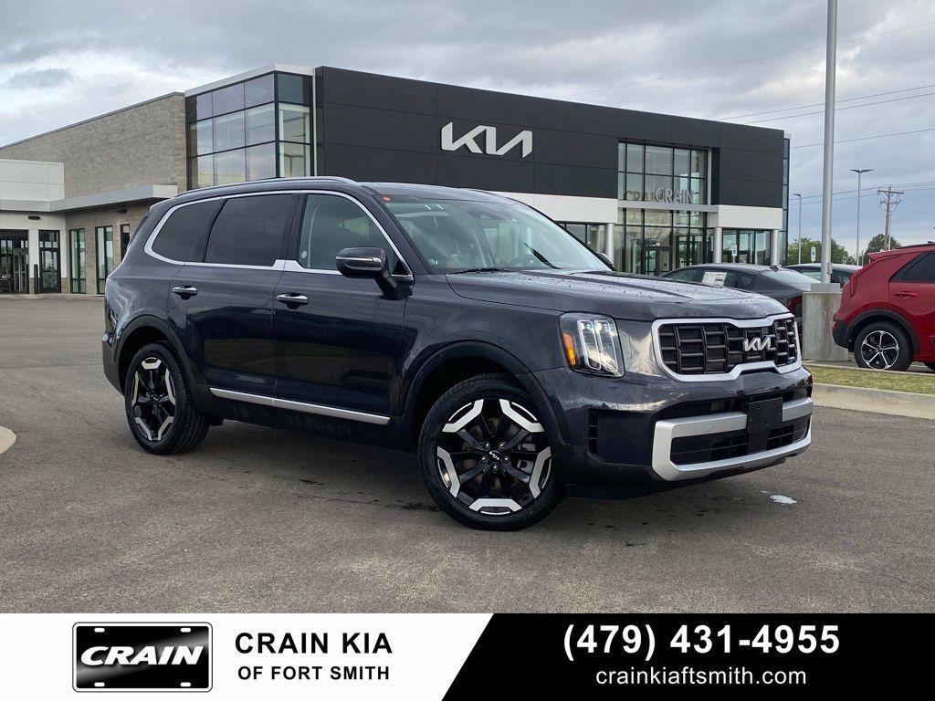 used 2025 Kia Telluride car, priced at $37,447