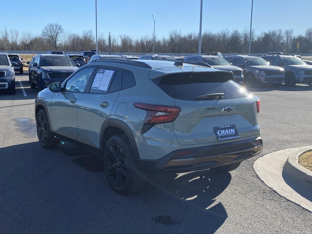 used 2025 Chevrolet Trax car, priced at $25,480