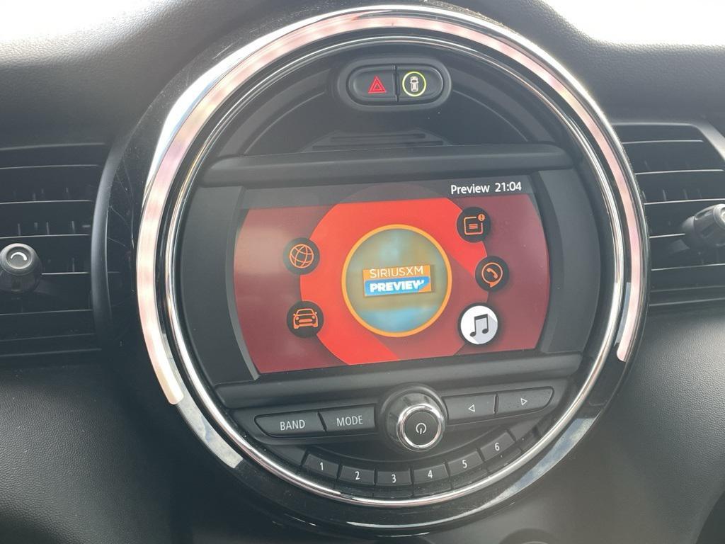 used 2021 MINI Hardtop car, priced at $18,527