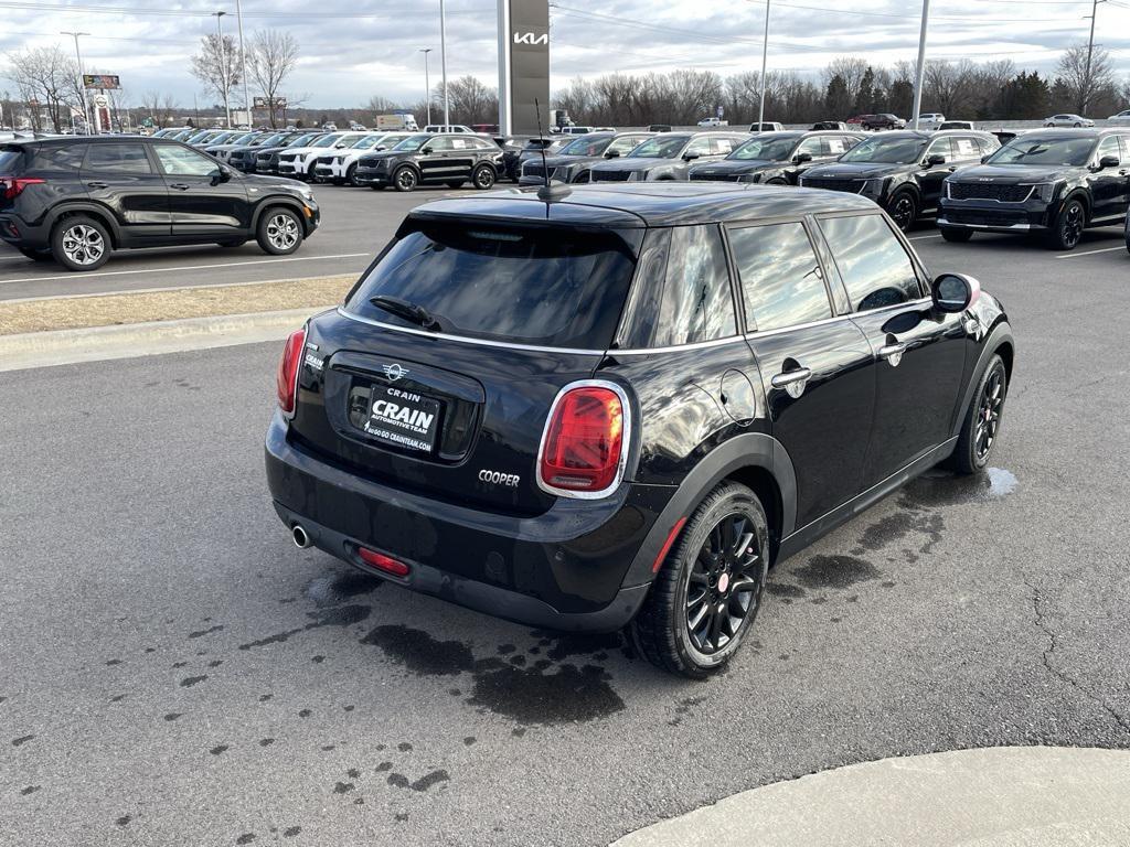 used 2021 MINI Hardtop car, priced at $18,527