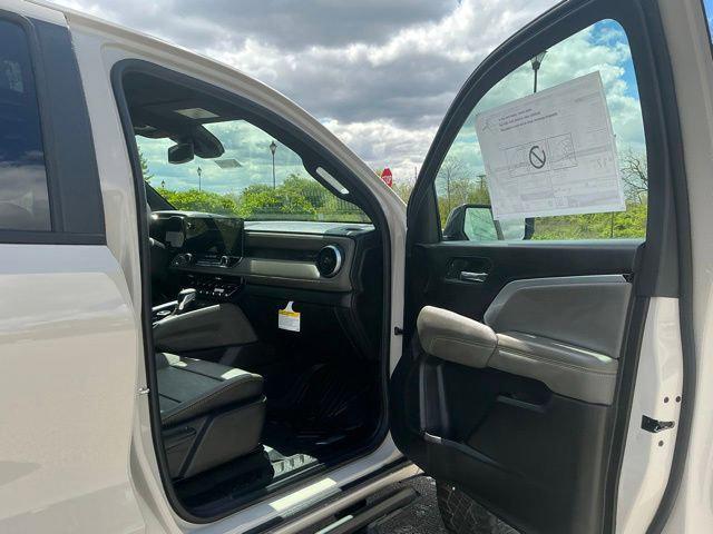 new 2026 Chevrolet Colorado car, priced at $56,048