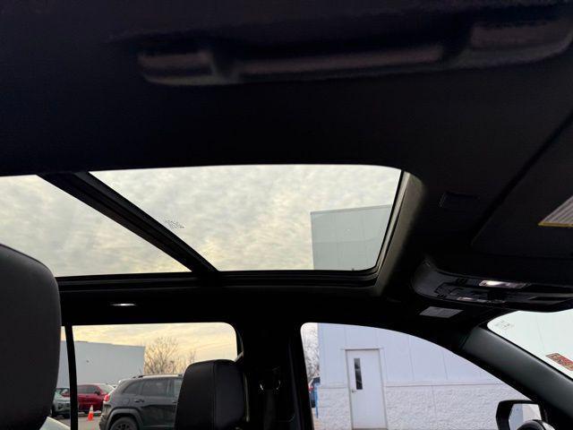 used 2022 Chevrolet Suburban car, priced at $45,000