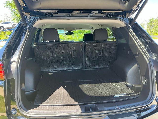 used 2024 Chevrolet Blazer car, priced at $26,244