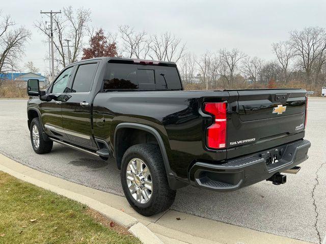 used 2024 Chevrolet Silverado 2500 car, priced at $63,976