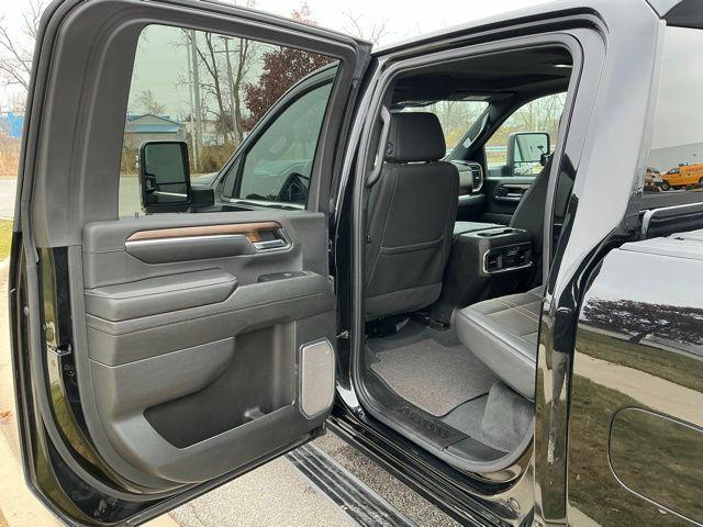 used 2024 Chevrolet Silverado 2500 car, priced at $63,976