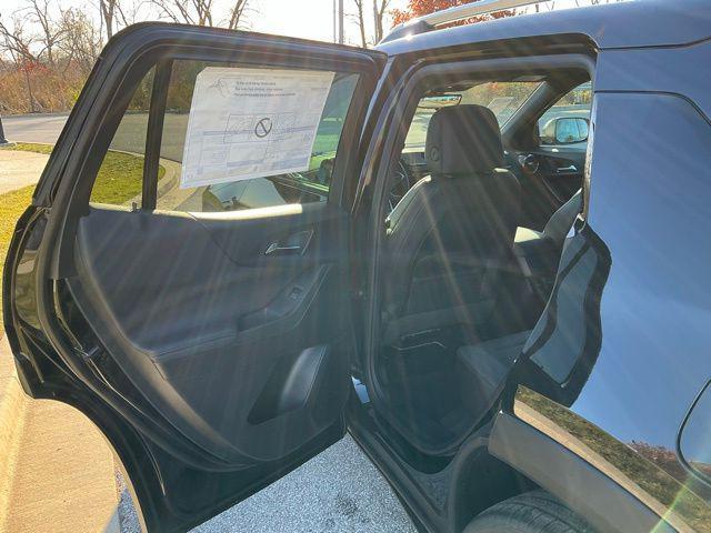 new 2026 Chevrolet Equinox car, priced at $36,151