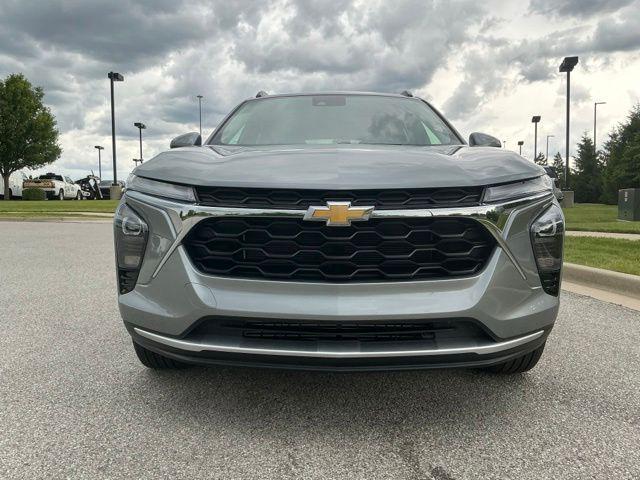 used 2025 Chevrolet Trax car, priced at $23,750