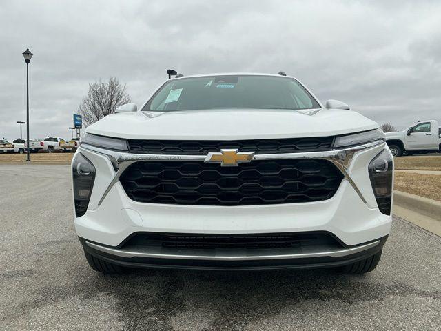 new 2026 Chevrolet Trax car, priced at $25,121