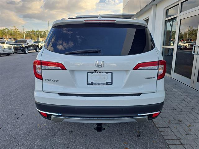 used 2022 Honda Pilot car, priced at $24,995