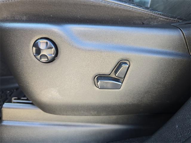 used 2021 Jeep Grand Cherokee car, priced at $16,480