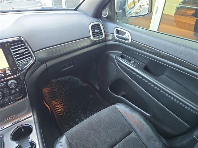 used 2021 Jeep Grand Cherokee car, priced at $16,480