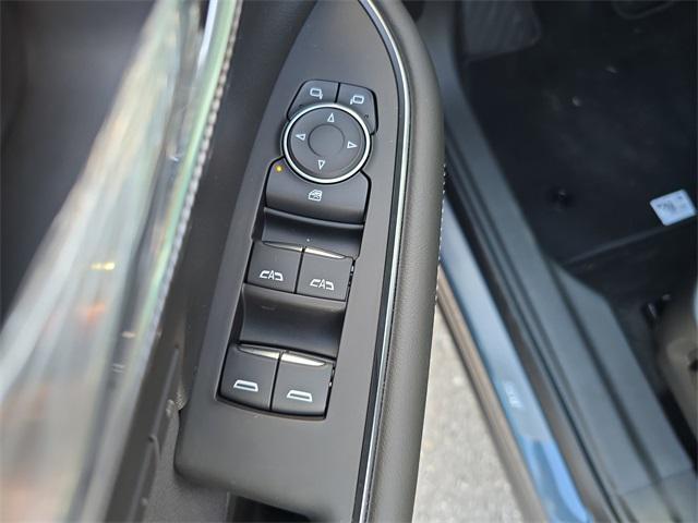 new 2026 Buick Envision car, priced at $47,413