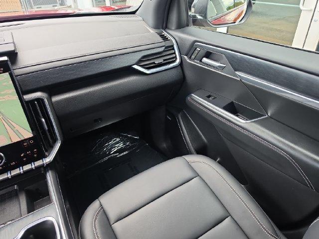 used 2026 GMC Acadia car, priced at $41,652