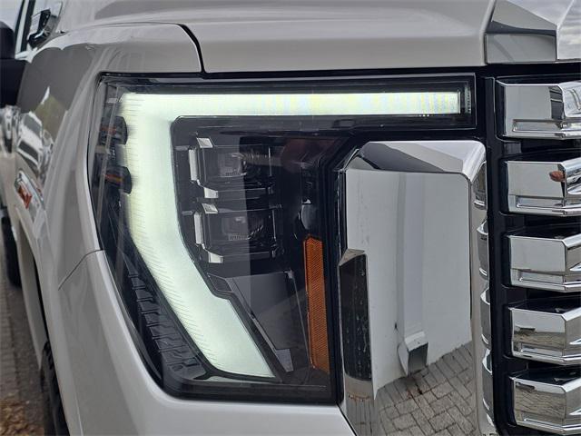 used 2024 GMC Sierra 2500 car, priced at $70,701
