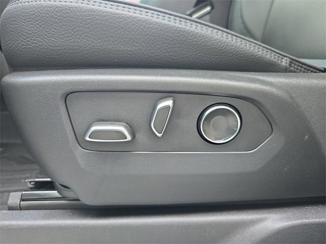 new 2025 GMC Sierra 2500 car, priced at $82,344