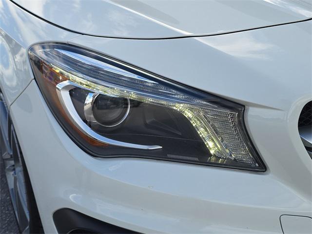 2016 Cirrus White Mercedes-Benz AMG CLA