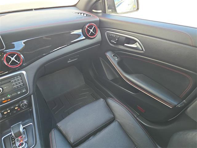 2016 Cirrus White Mercedes-Benz AMG CLA
