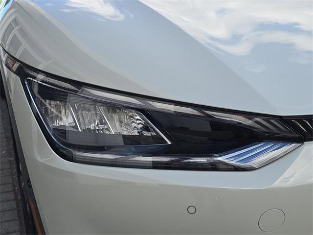 used 2022 Kia EV6 car, priced at $21,499