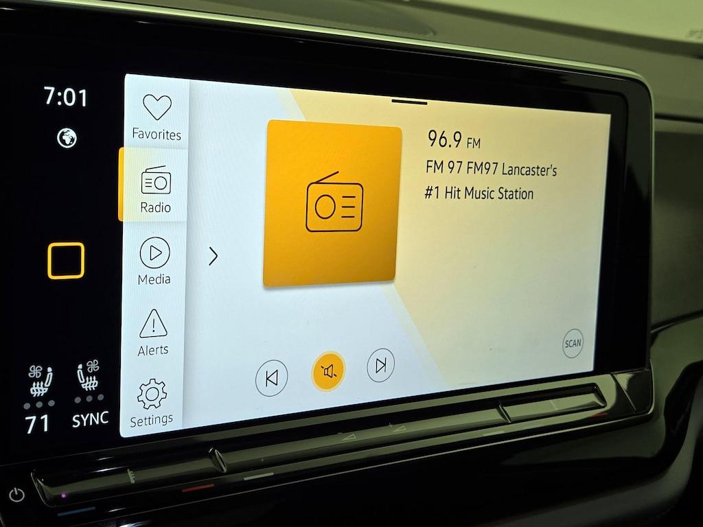used 2024 Volkswagen Atlas car, priced at $42,998