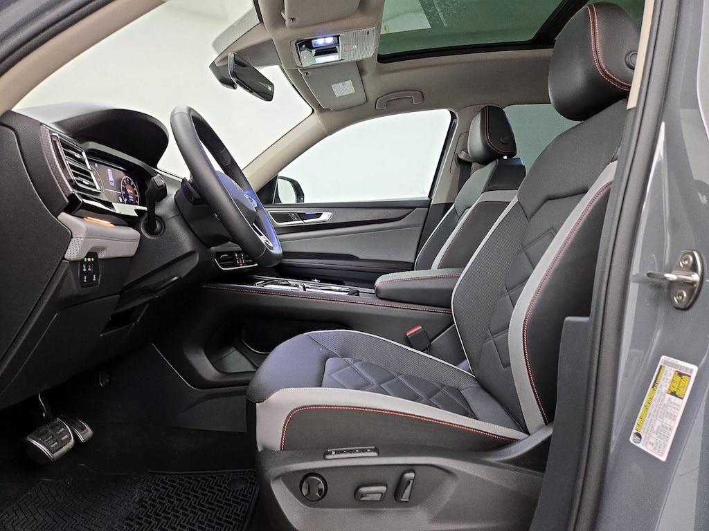 used 2024 Volkswagen Atlas car, priced at $42,998