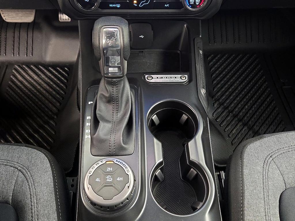 used 2025 Ford Bronco car, priced at $39,998