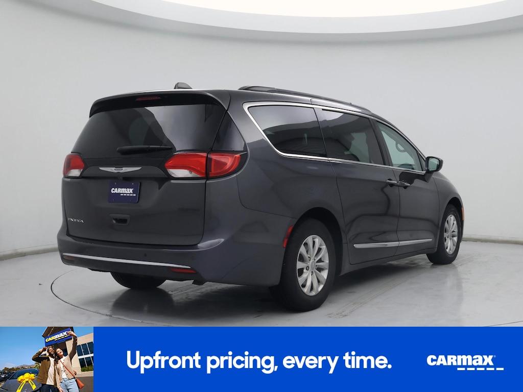 used 2017 Chrysler Pacifica car, priced at $19,998