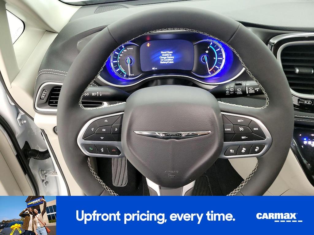 used 2024 Chrysler Pacifica Hybrid car, priced at $38,998