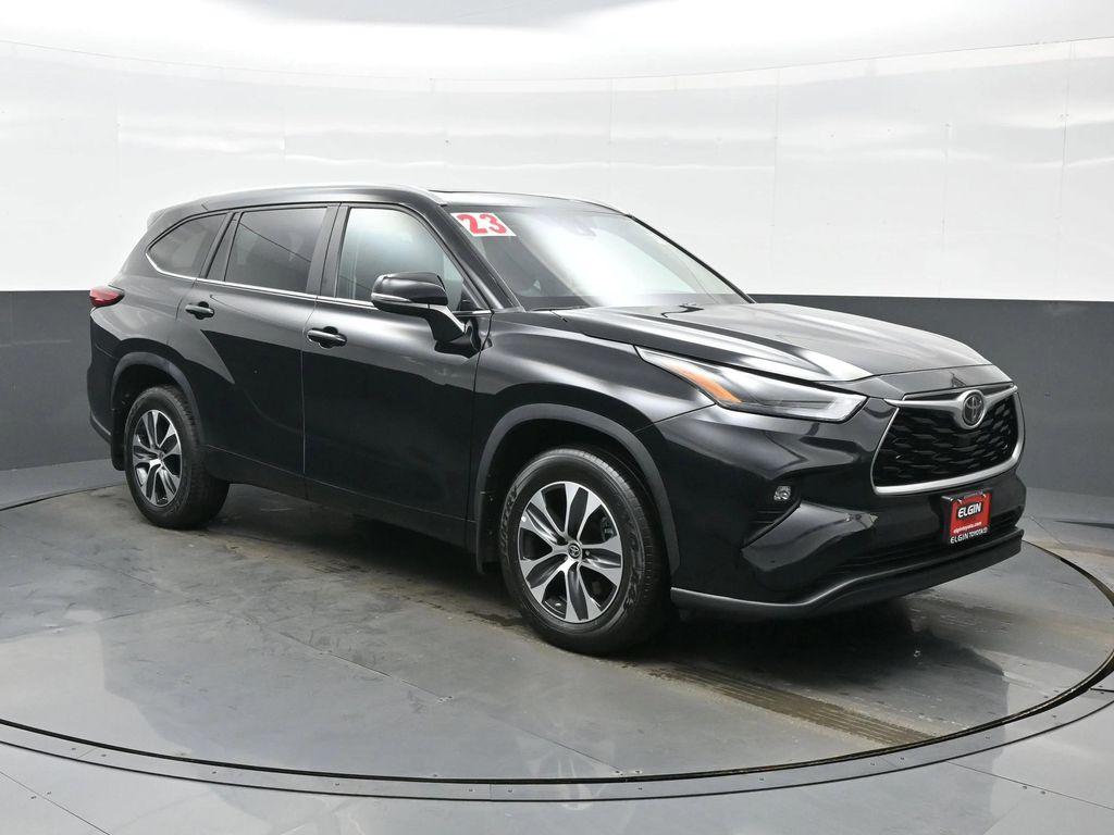 used 2023 Toyota Highlander car, priced at $36,790