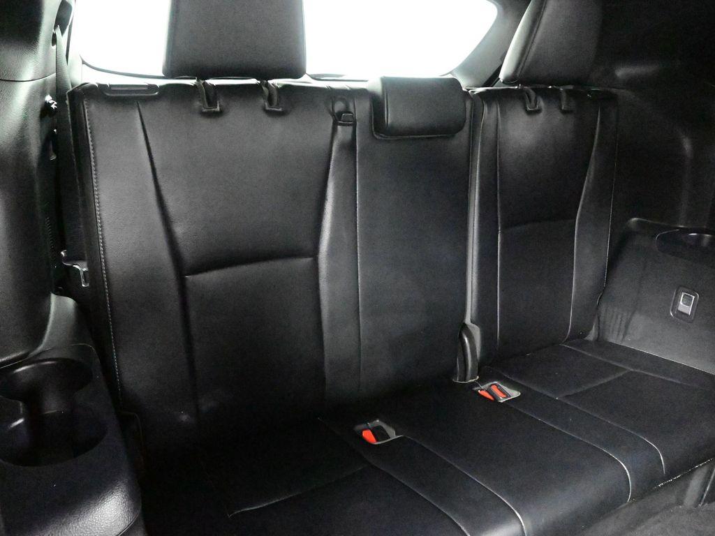 used 2021 Toyota Highlander car, priced at $31,990