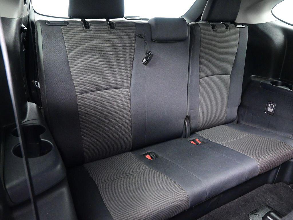 used 2024 Toyota Highlander car, priced at $30,490