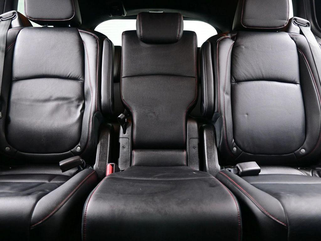 used 2025 Honda Odyssey car, priced at $39,790