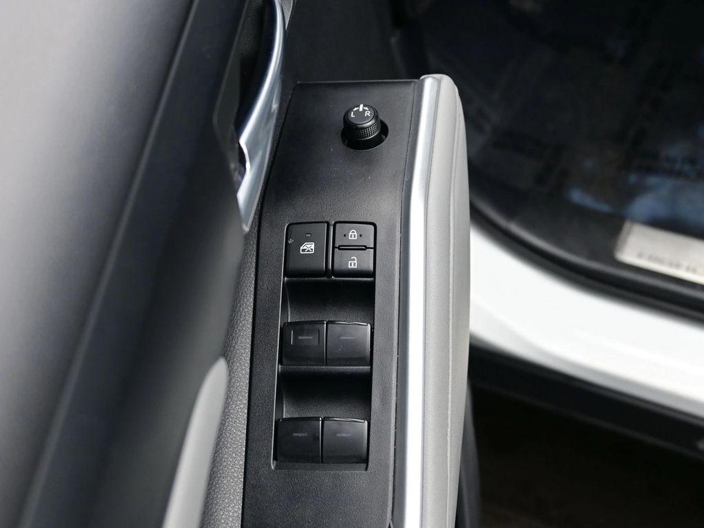 used 2025 Toyota Highlander car, priced at $42,790