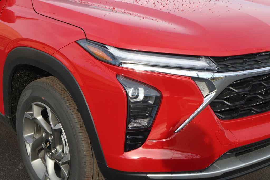 new 2026 Chevrolet Trax car, priced at $26,385