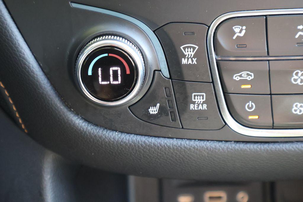 used 2021 Chevrolet Equinox car, priced at $19,805