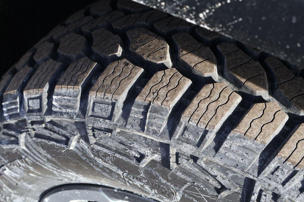 new 2026 Chevrolet Equinox car, priced at $40,985