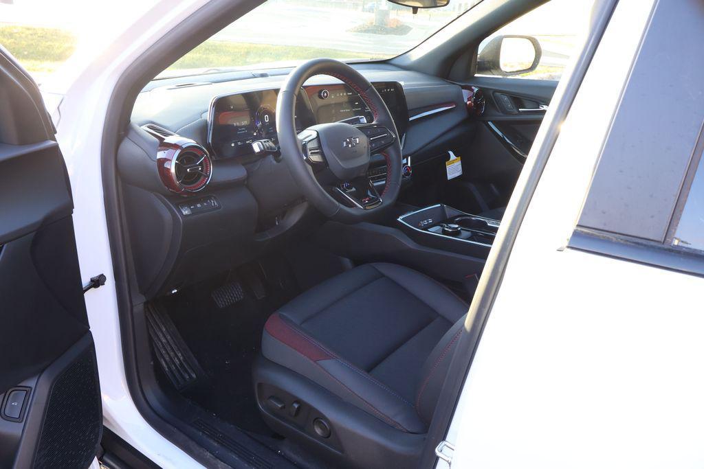 new 2026 Chevrolet Equinox car, priced at $40,835