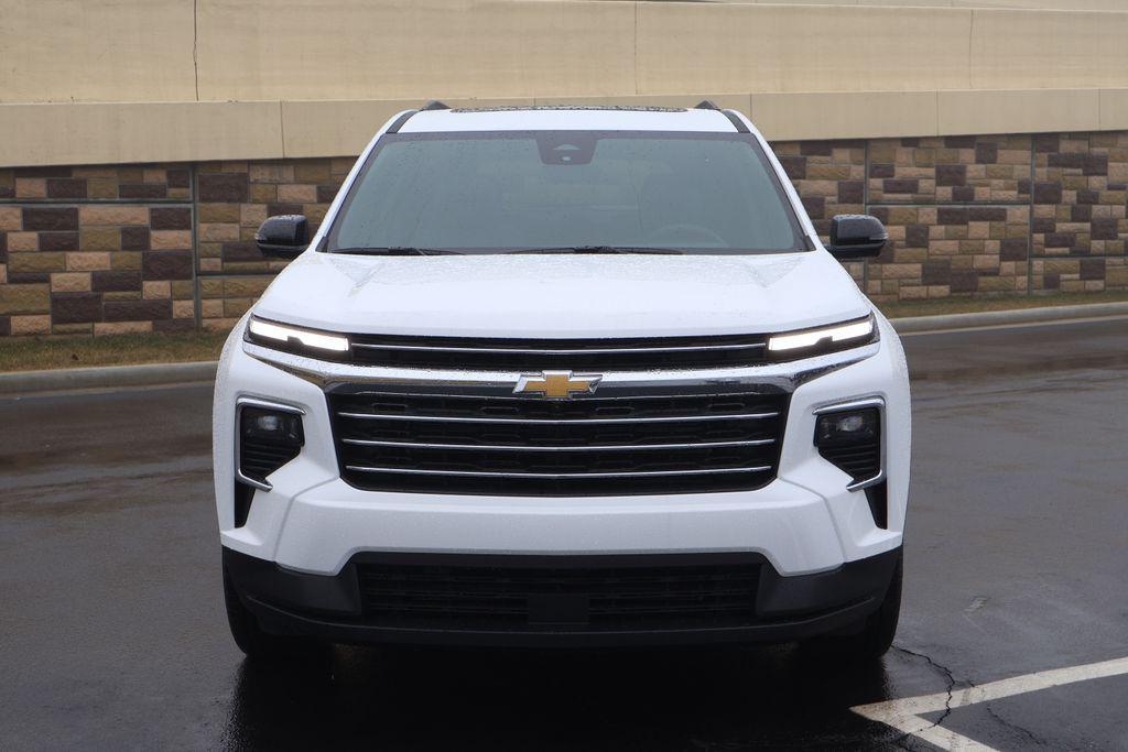 new 2026 Chevrolet Traverse car, priced at $47,945