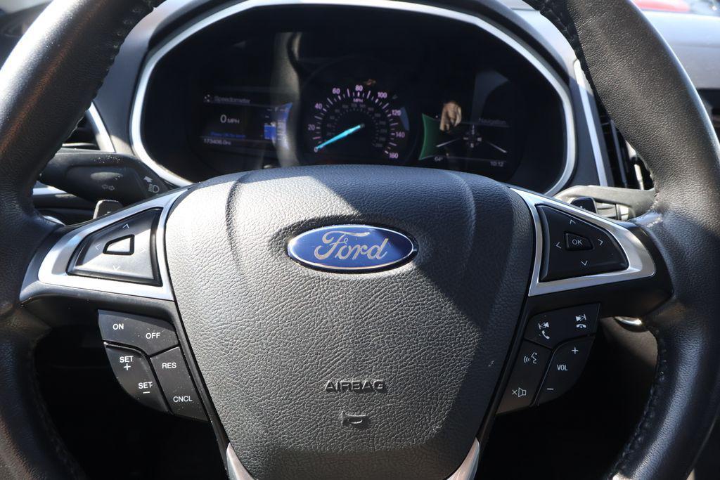 used 2015 Ford Edge car, priced at $6,911